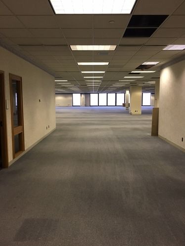 Magnavox Way Corporate Center: 1700 Magnavox Way, Fort Wayne, IN 46804